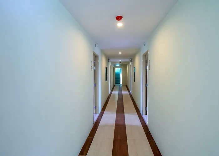 Hotel Oyo 243 The All